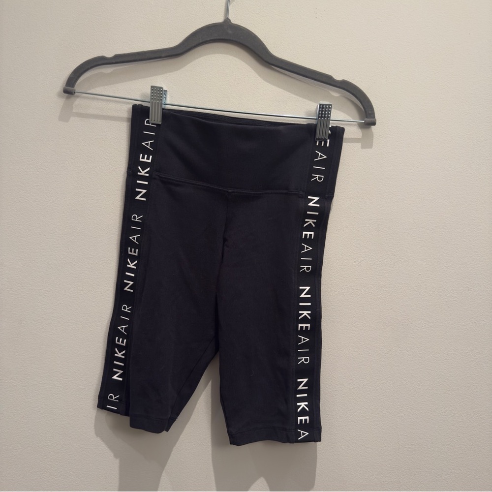 Nike Air Black Athletic Biker Shorts Black Size XS Women’s